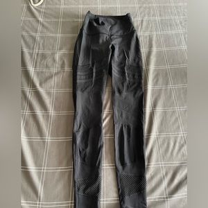Lululemon Mesh Leggings